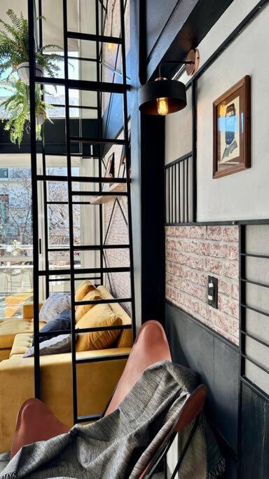 Plaza Serrano - New York Style Loft By Aires Apartment *